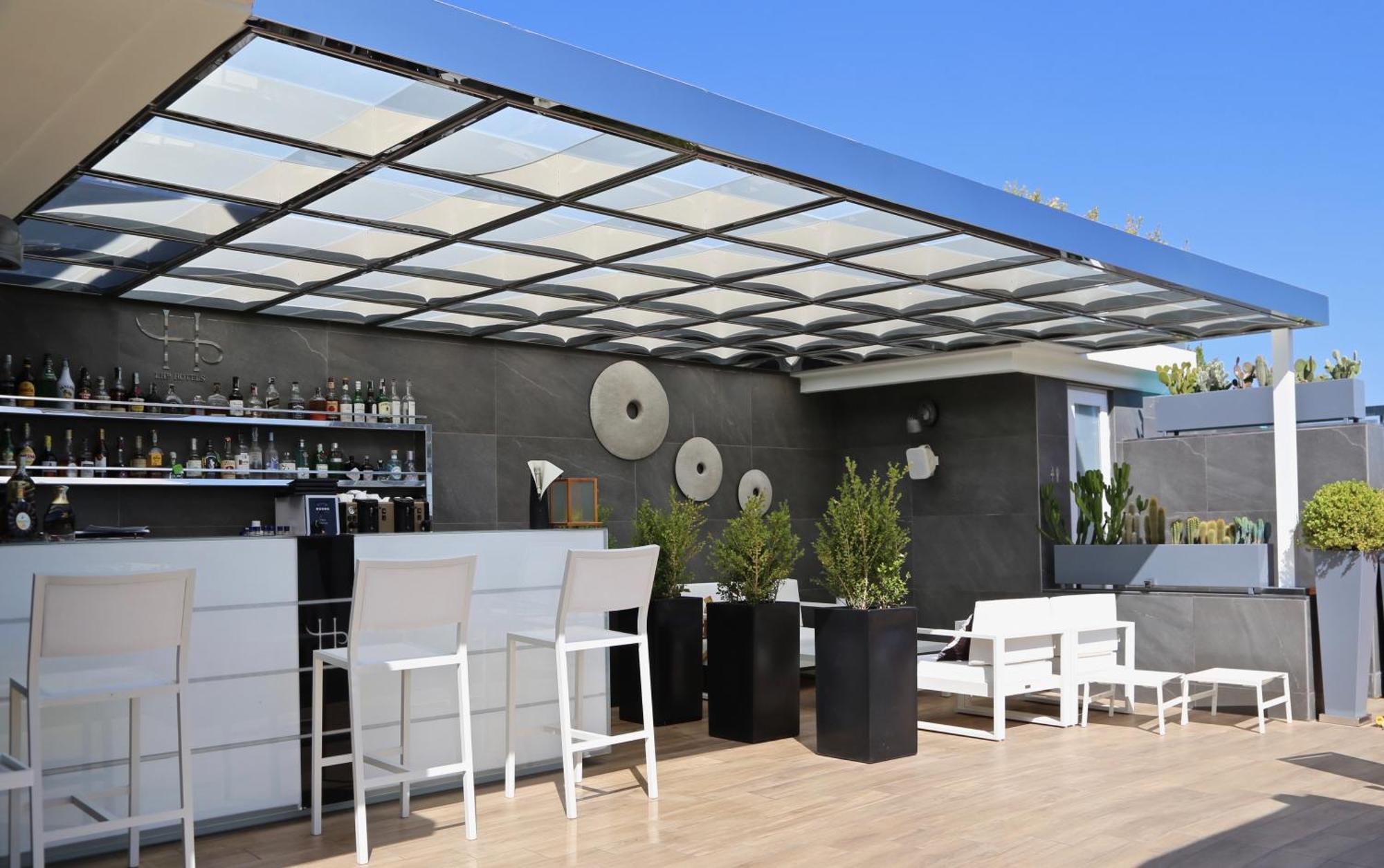 Lhp Napoli Palace & Spa Exterior photo The Sky Bar